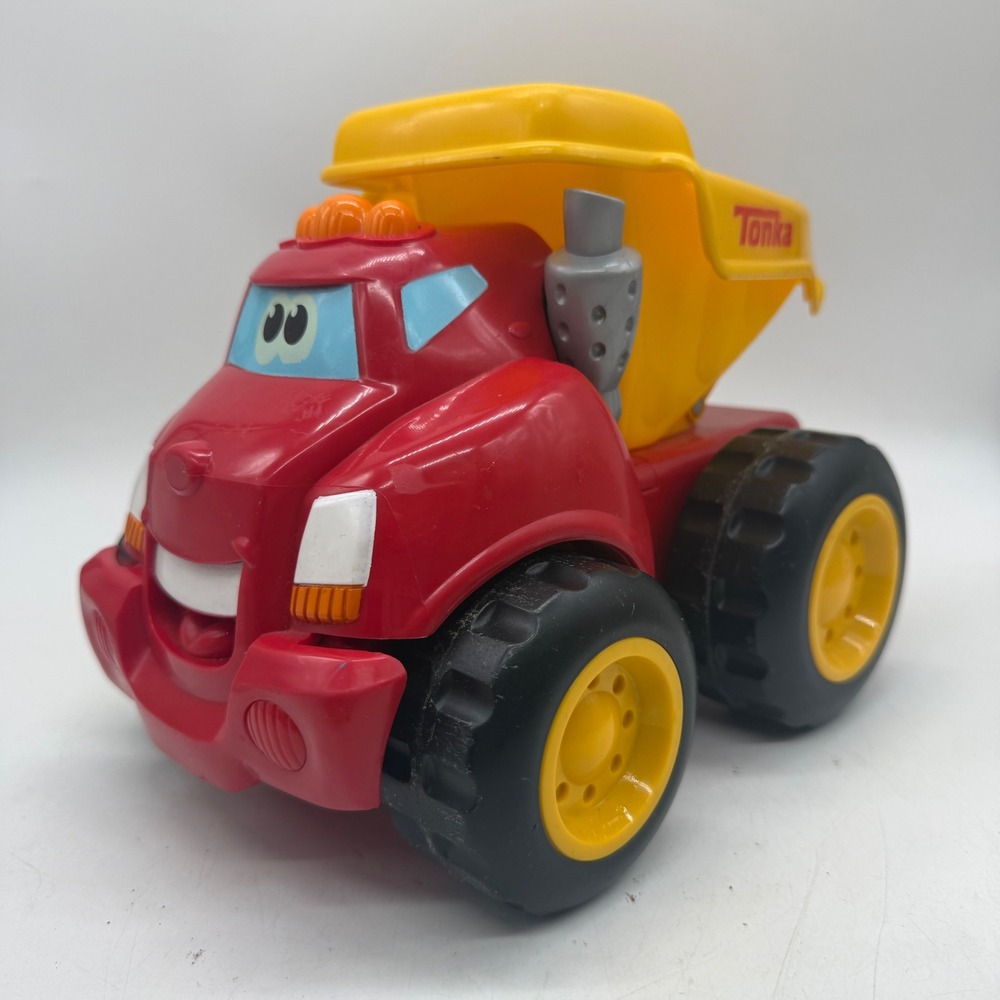 Tonka Chuck & Friends Dump Truck Red Yellow Interactive Toy 2009 Broken